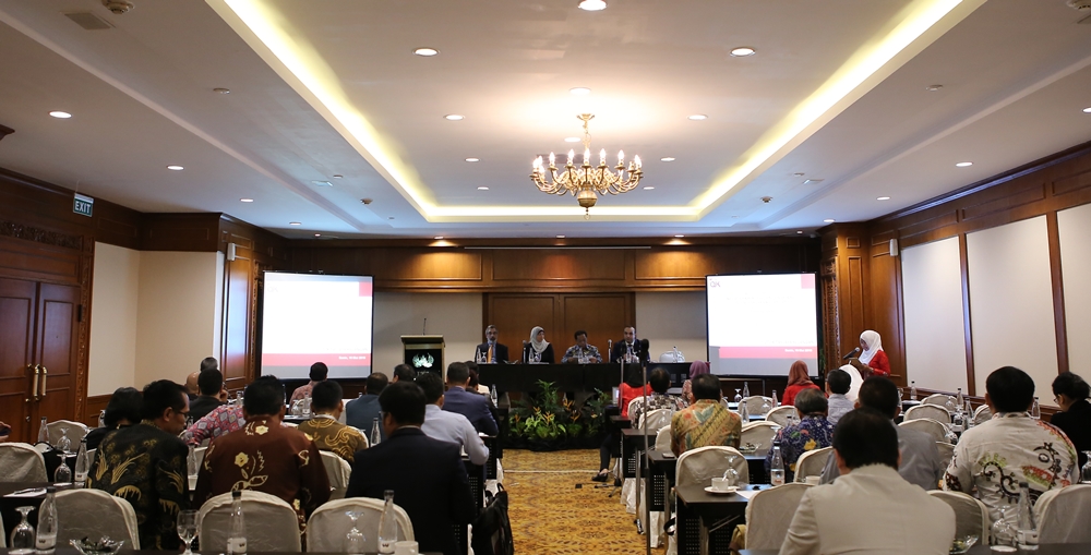 ICD and OJK Organize Seminar on Islamic Finance Industry in Indonesia