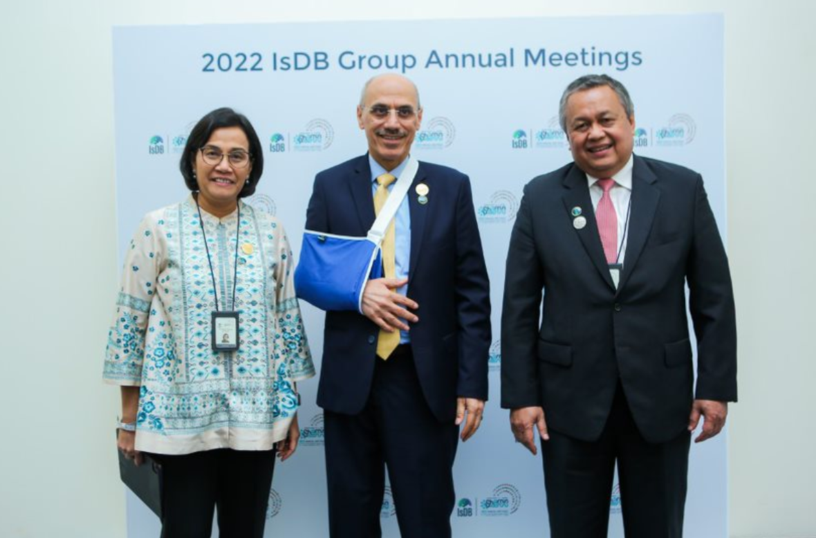 H.E. the IsDB President had Meeting with the IsDB Governor & Alternate Governor for the Republic of Indonesia
