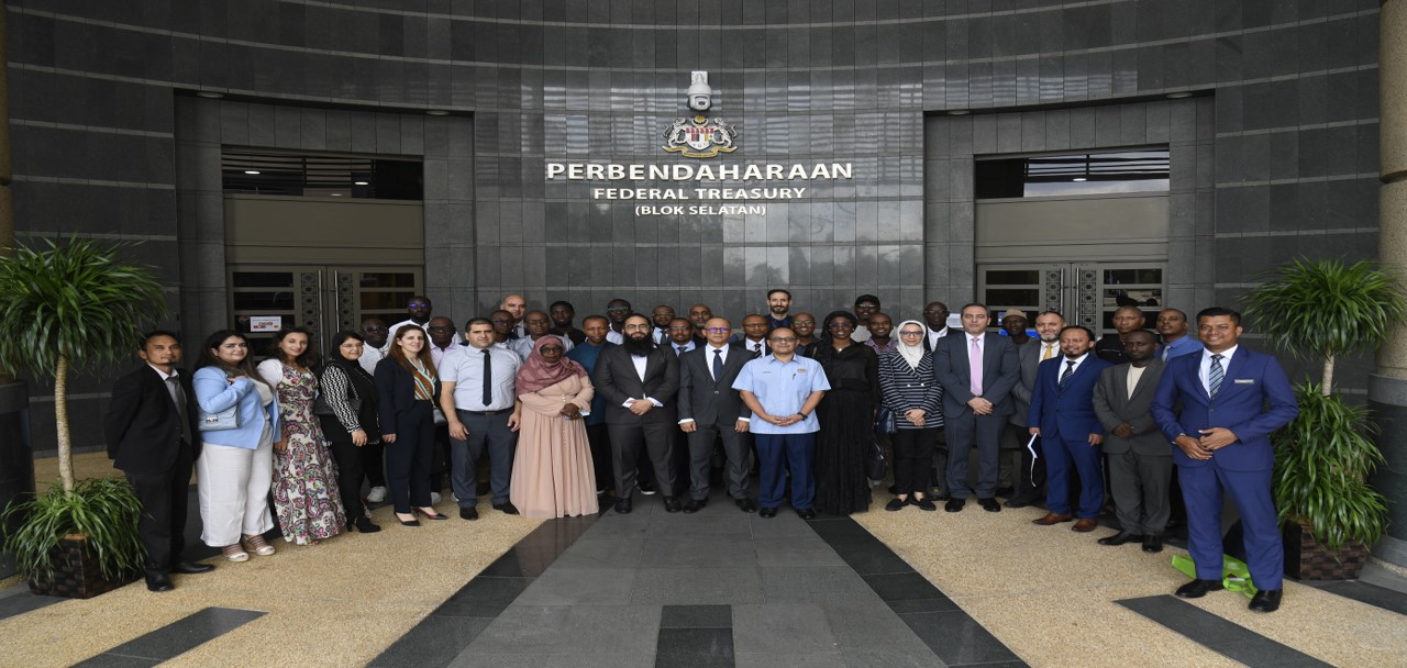Malaysia Imparts Insights of Its Islamic Finance and Economic Empowerment Ecosystem to Six IsDB Member Countries