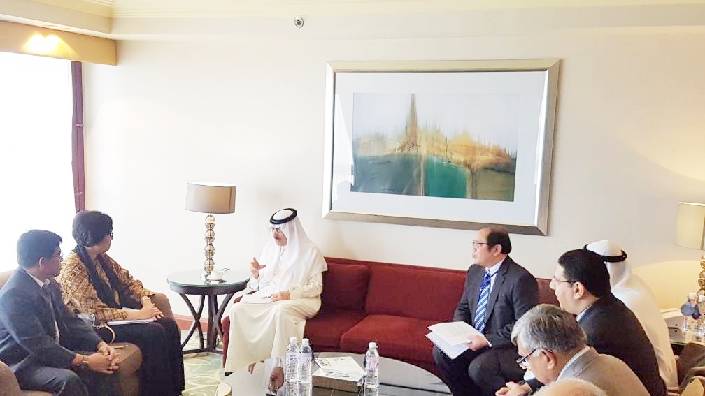IsDB President Receives Indonesia FM